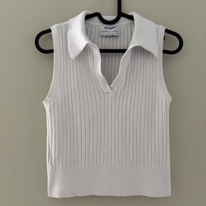 Old Navy White Ribbed Sleeveless Collared Sweater Vest XS Polo